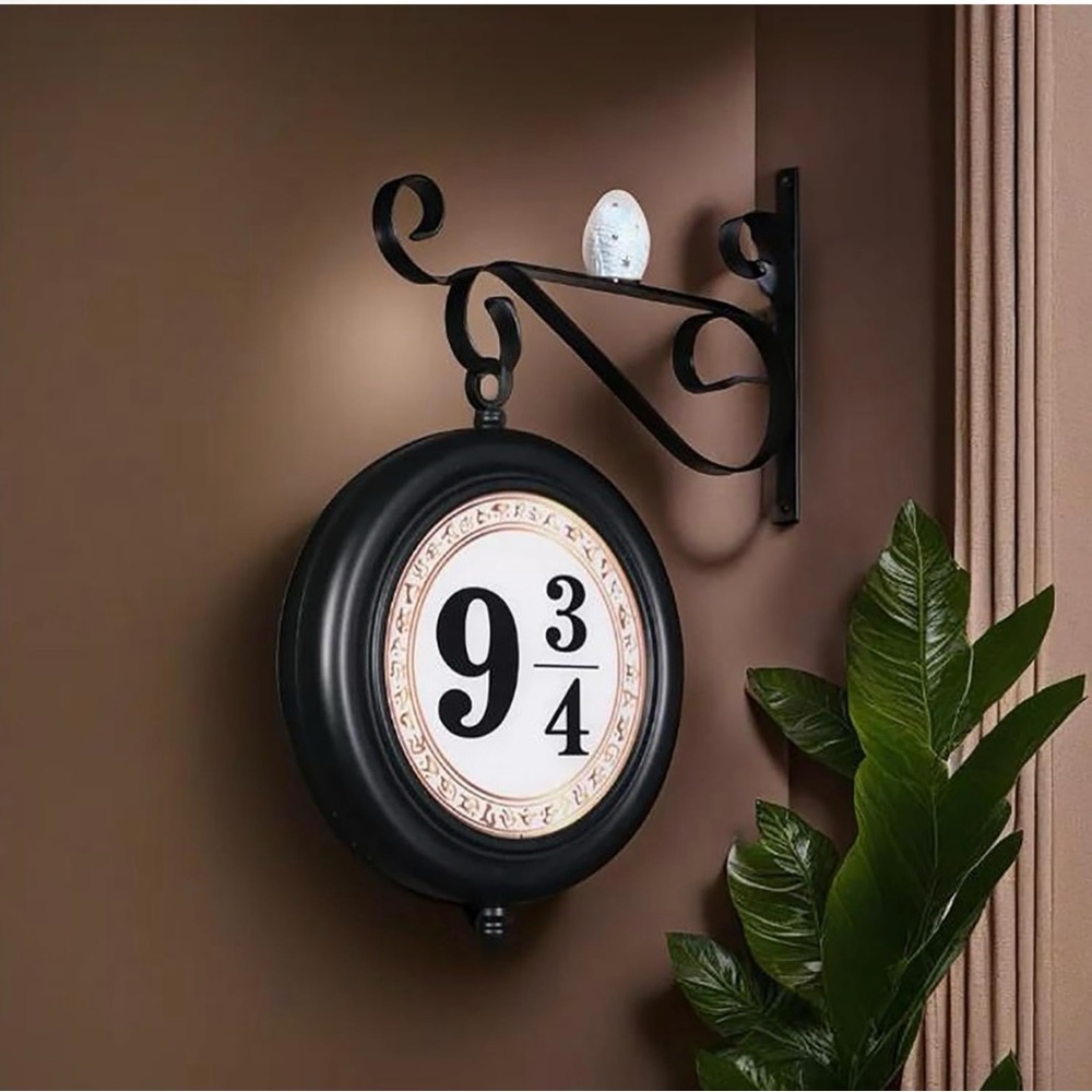 Harry Potter 9 3/4 light fixture